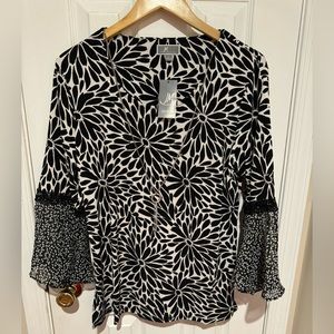 NWT | Size L | JM Collection | Black and White Bell-Sleeved Tunic